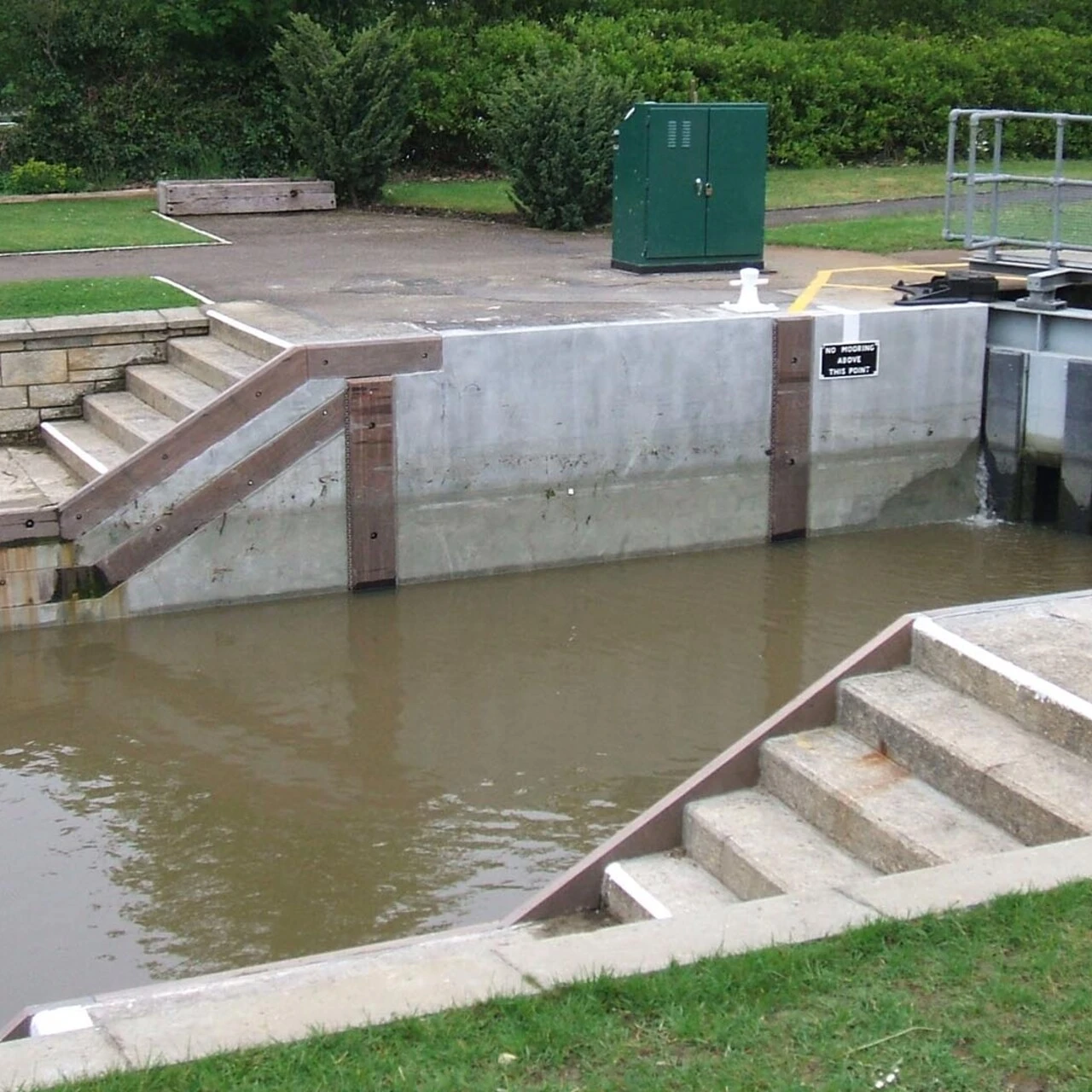 Chertsey Lock, River Thames