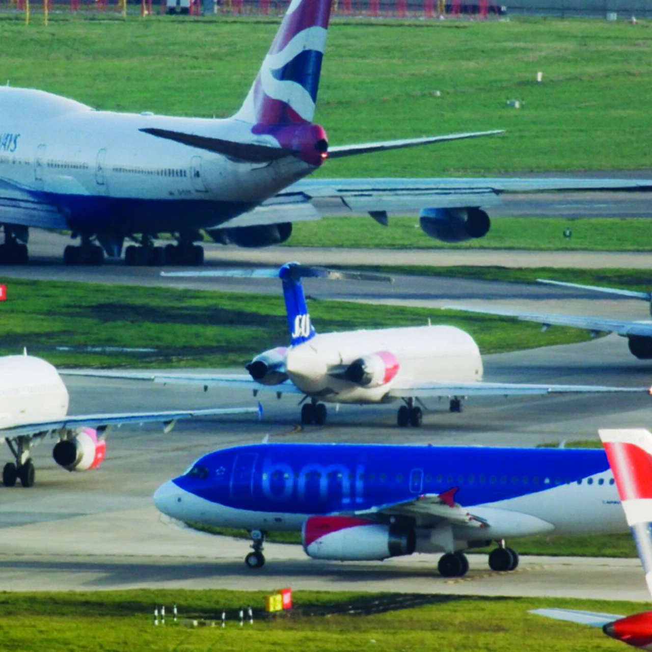 Glasgow Airport Runway 05/23