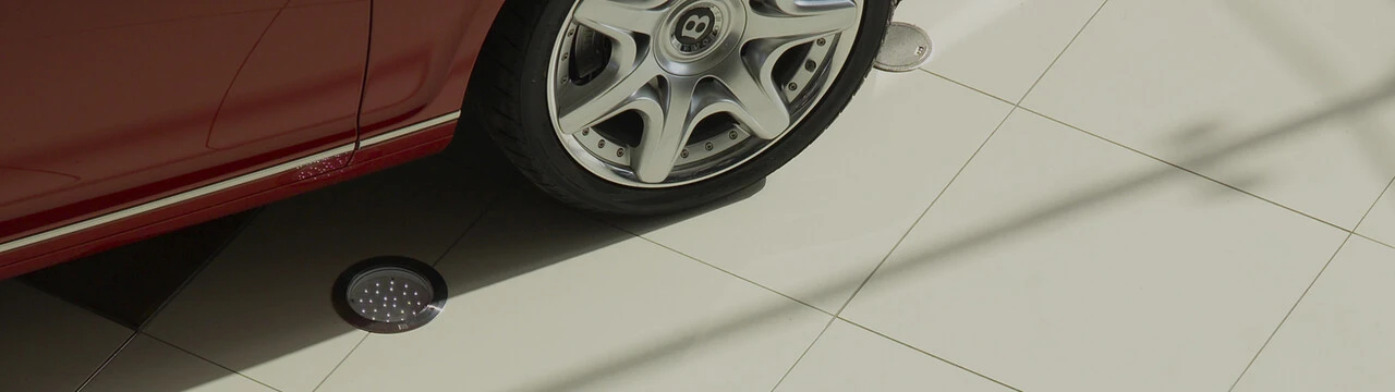 Commercial & Industrial — Bentley Showroom