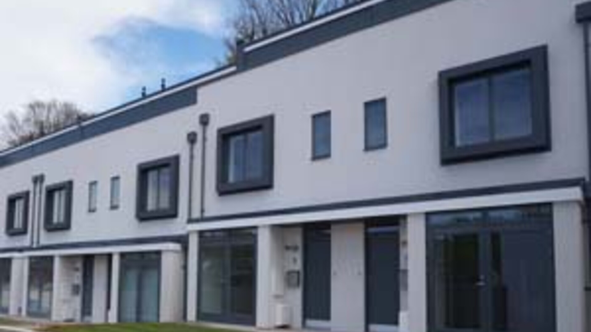 Monocouche render for Brighton newbuilds Monocouche render for Brighton newbuilds
