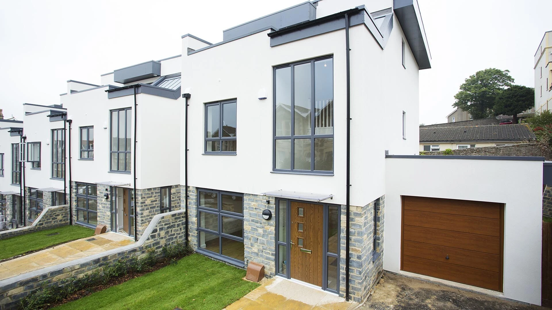 Attractive rendered property – Clevedon, Horizon