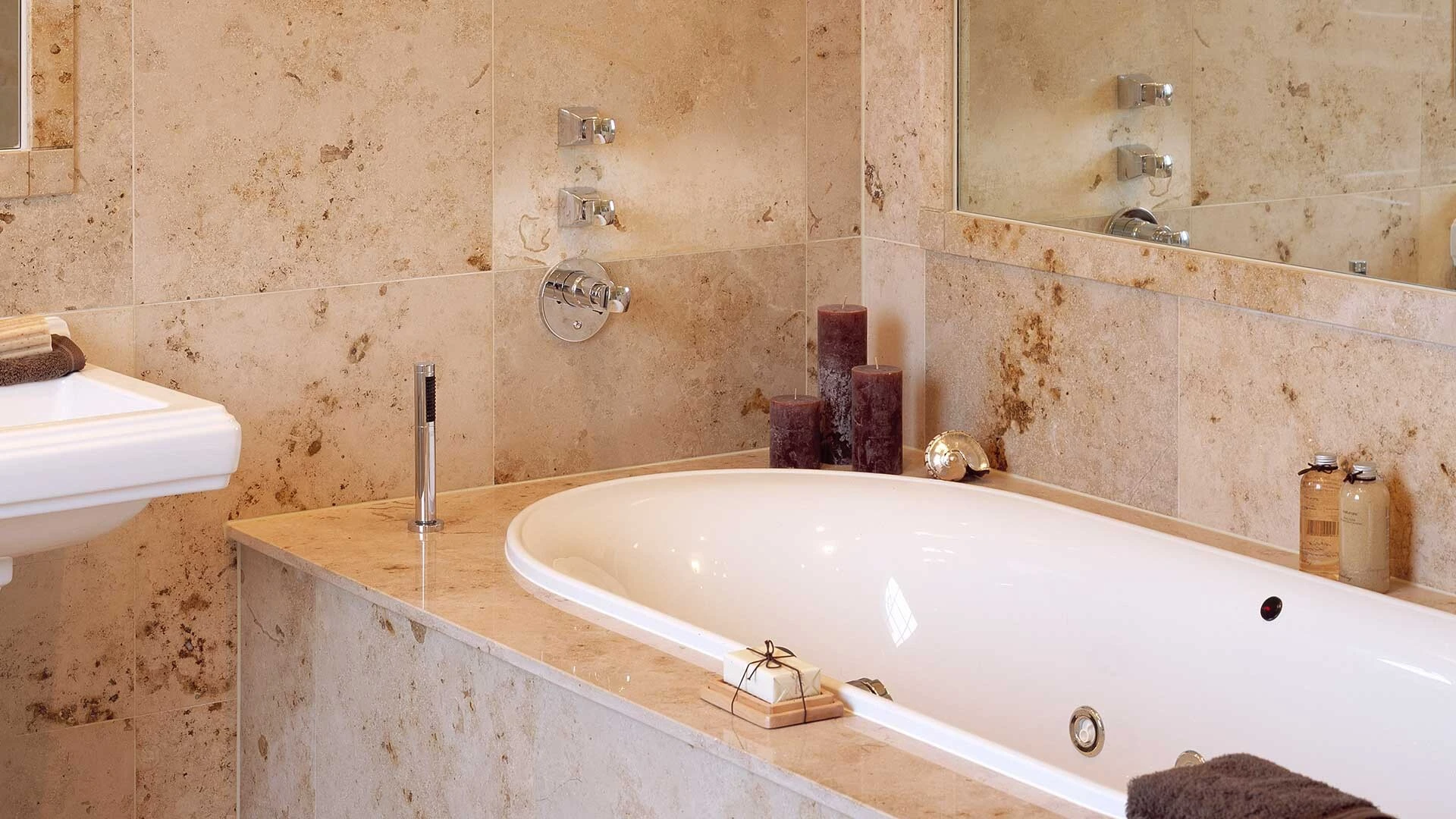 Weber tile fixing products used at Park House, Windlesham