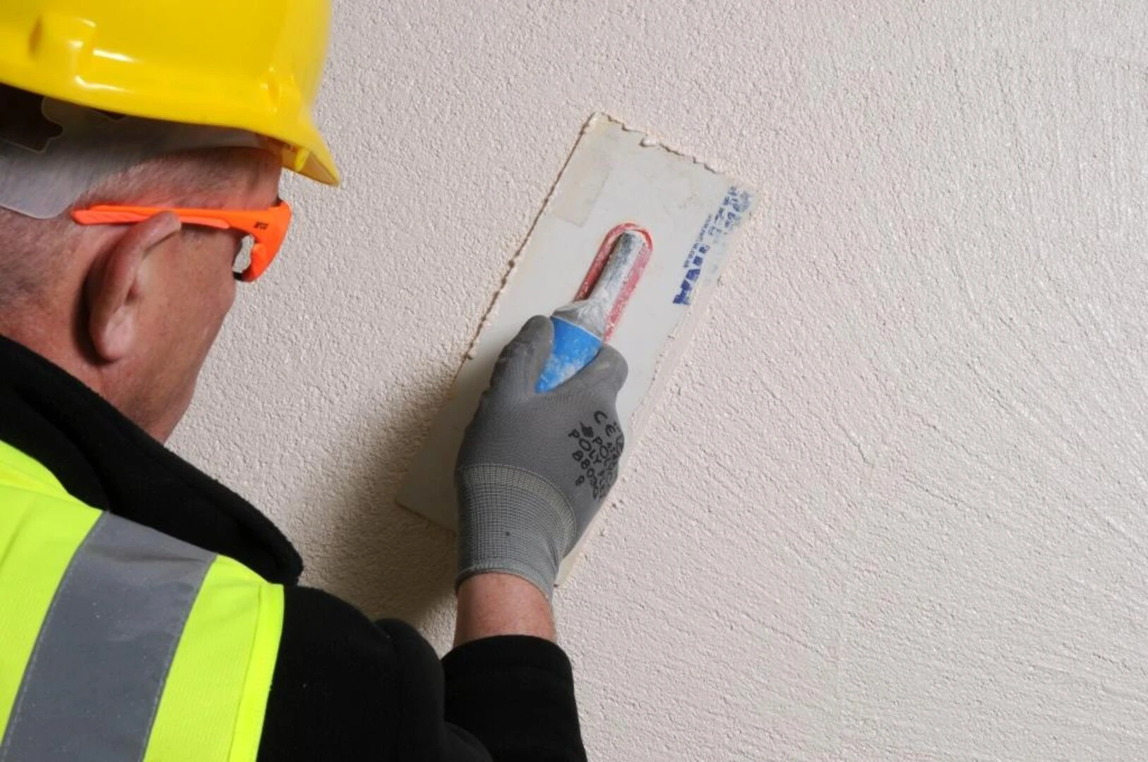 Applying synthetic finish