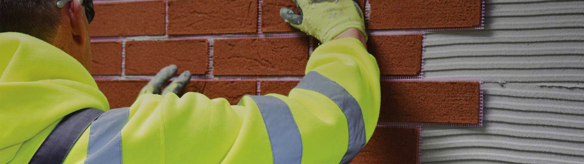 Introducing weberwall brick, our lightweight, fast-fix, brick-effect finish! Introducing weberwall brick, our lightweight, fast-fix, brick-effect finish!