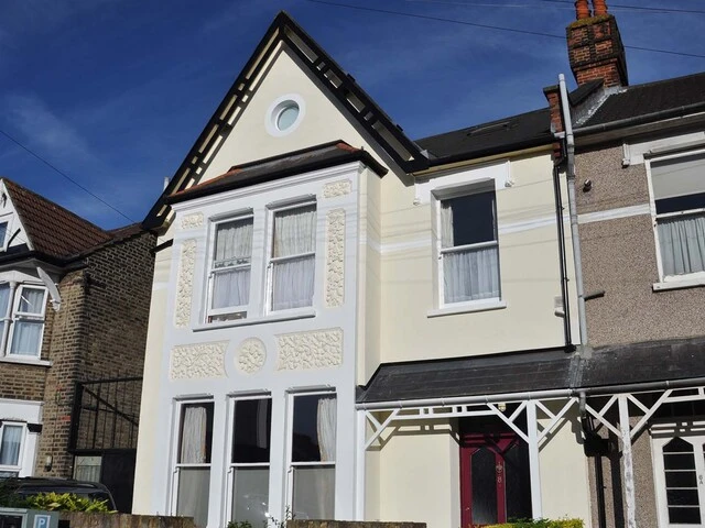 Woodville Road, Thornton Heath