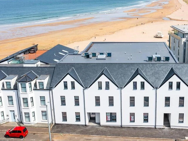 The Tides, Portrush