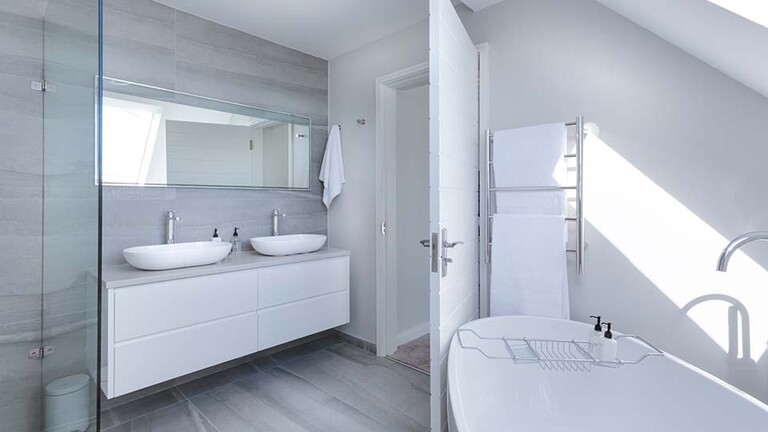 Modern Bathroom
